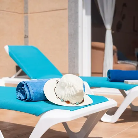Casa Almendra - Private Pool - Ocean View - Bbq - Garden - Terrace - Free Wifi - Child & Pet-friendly - 4 Bedrooms - 8 People