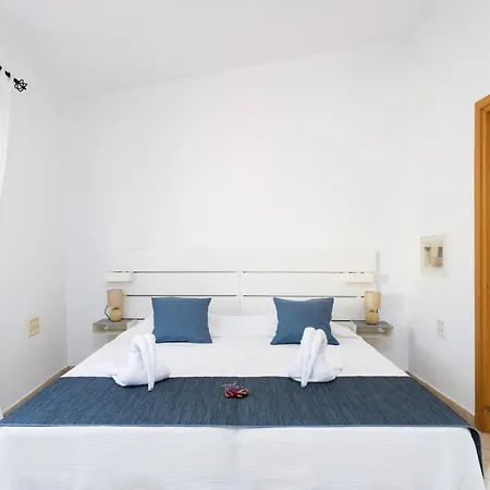 Casa Almendra - Private Pool - Ocean View - Bbq - Garden - Terrace - Free Wifi - Child & Pet-friendly - 4 Bedrooms - 8 People *