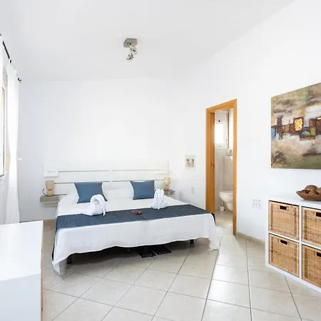 Casa Almendra - Private Pool - Ocean View - Bbq - Garden - Terrace - Free Wifi - Child & Pet-friendly - 4 Bedrooms - 8 People *